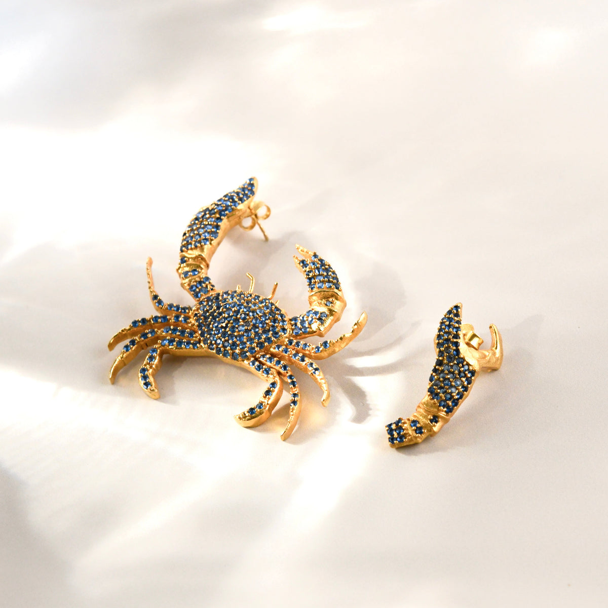 So Crabby Mismatched Earrings